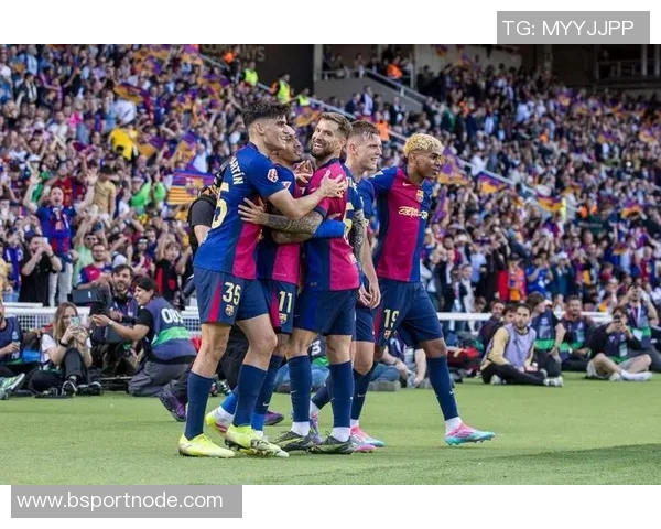 巴萨对阵巴黎名单公布亚马尔佩德里领衔巴尔德复出什琴斯尼在列