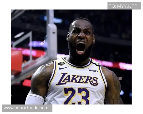 詹姆斯状态回暖引发热议预测他本赛季的精彩数据表现 詹姆斯状态回暖引发热议预测他本赛季的精彩数据表现